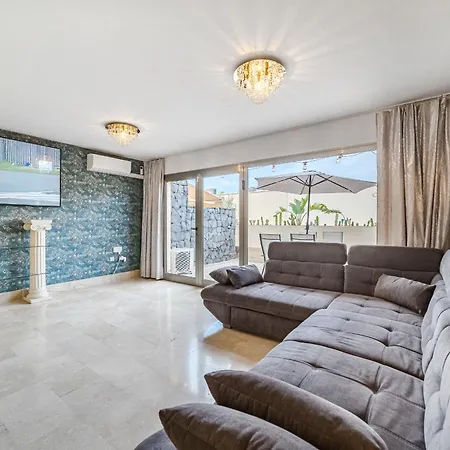 펜션 Ocean Front Line Golf And Sport Sun Bay *