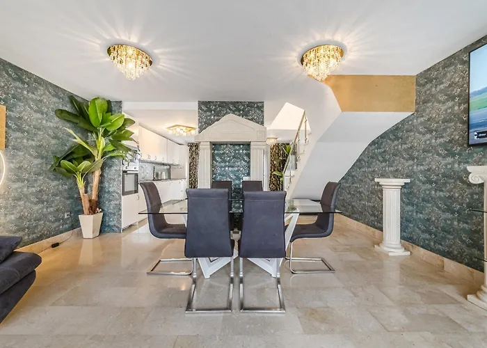 Ocean Front Line Golf And Sport Sun Bay *