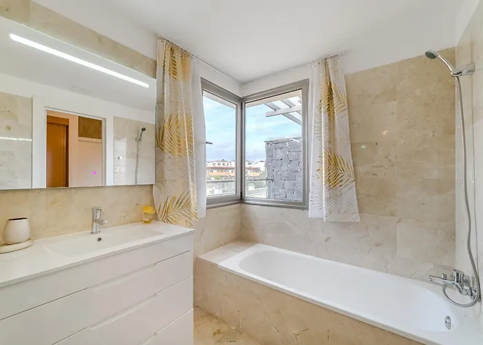 Дом отдыха Ocean Front Line Golf And Sport Sun Bay Сан Мигель