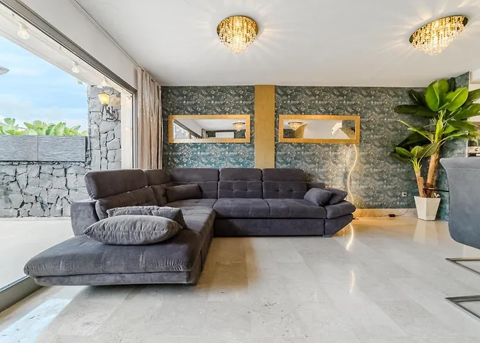 Ocean Front Line Golf And Sport Sun Bay